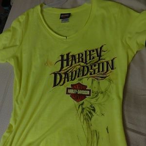 T-shirt Only wore once